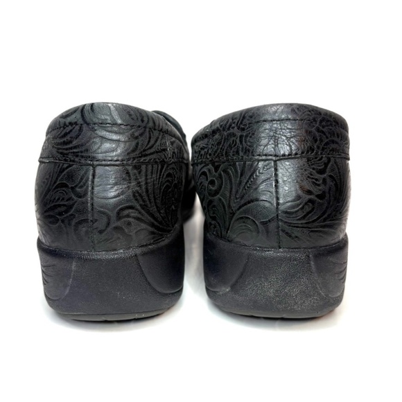 Dansko Black Paisley Leather Clogs | 40 - Picture 3 of 6